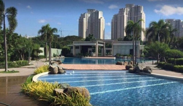 STUDIO CONDOMINIUM- SHORT/LONG STAY APARTMENT WITH SWIMMING POOL