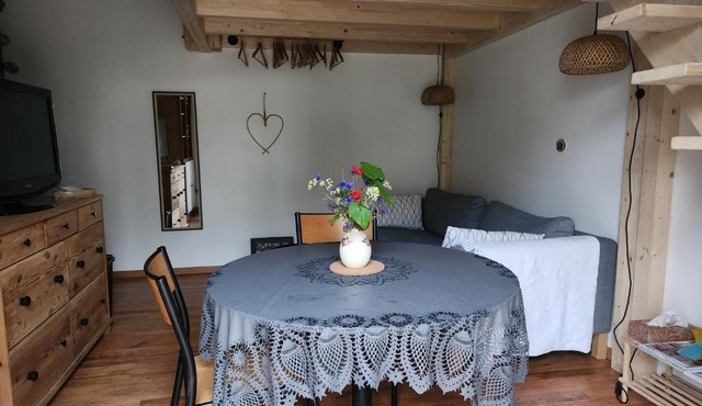 studio cosy climatisé à la campagne