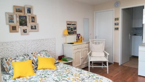 Studio cosy Yssac-la-Tourette