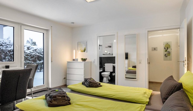 Studio 'Schwarzwaldblick App 4 with Pool' with Mountain View, Private Terrace and Wi-Fi