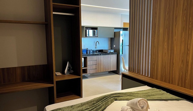 Studio Design 3 Apt 604