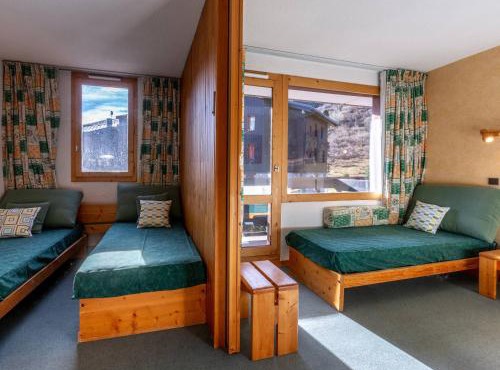 Studio divisible 27m², 4 lits simples, balcon, skis aux pieds, proche commerces, Laitelet, Méribel - FR-1-355-16