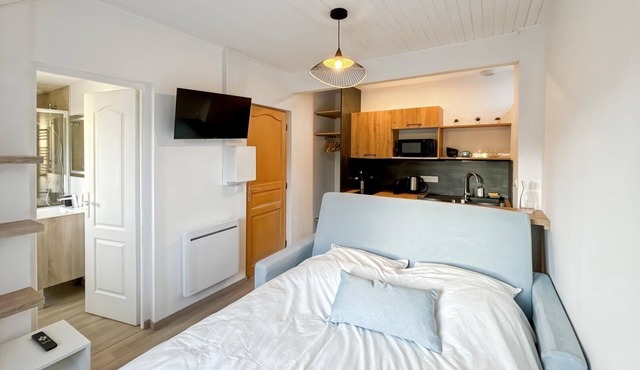 Studio Douceur Marine (5min walk from the sea)