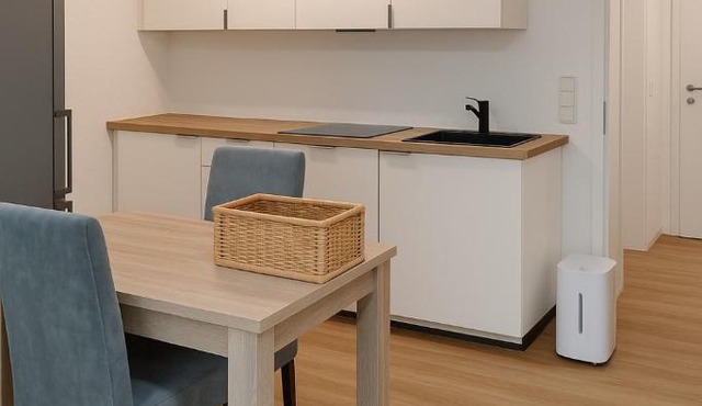 Studio Elchingen Modern wohnen nahe A7 A8 Workers welcome