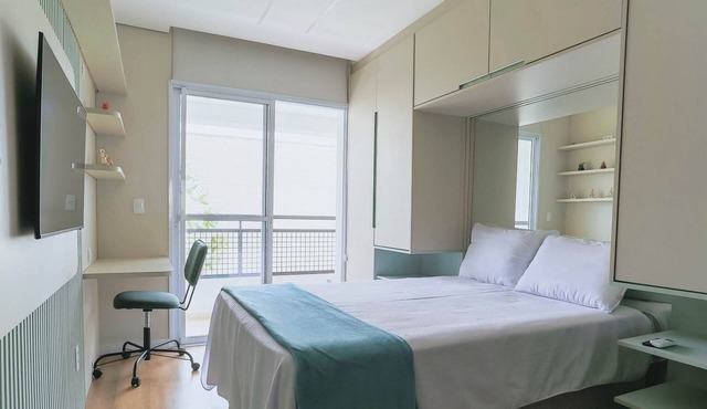 Studio em Cotia com piscina e academia