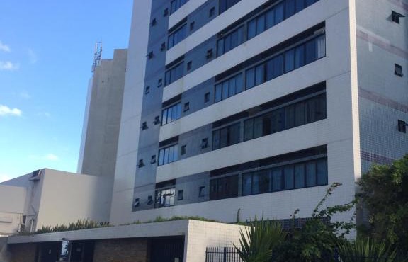 Studio Everest Flats
