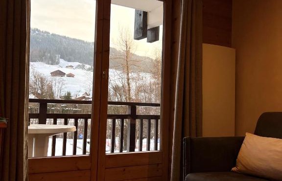 Studio face aux pistes