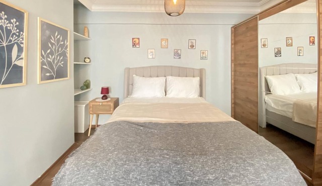 Studio Flat near Taksim Square in Beyoglu