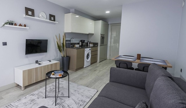 Studio Flat w Shared Pool and Garden in Antalya