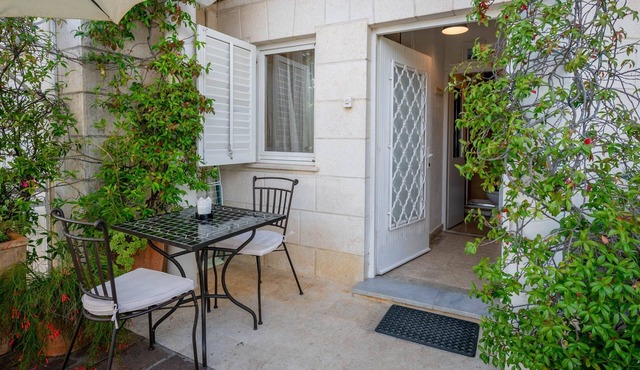 Studio flat with a swimming pool Lovran, Opatija (AS-14178-b)