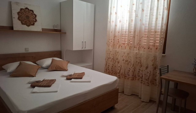 Studio flat with air-conditioning Igrane, Makarska (AS-13535-a)