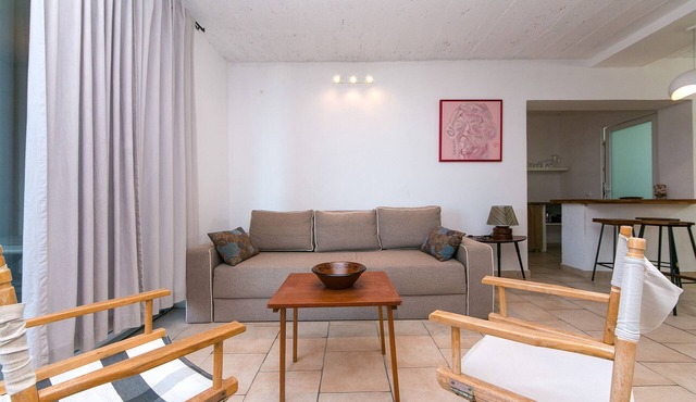Studio flat with balcony and sea view Brela, Makarska (AS-16596-a)