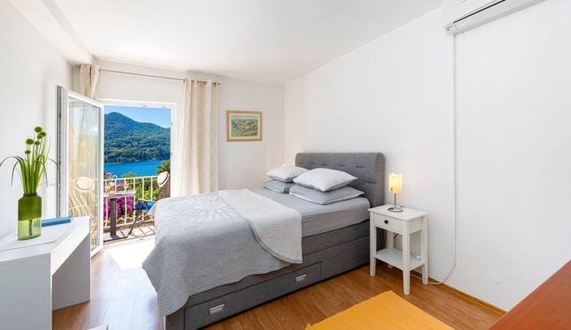 Studio flat with balcony and sea view Slano, Dubrovnik (AS-2682-a)