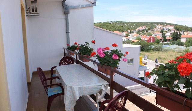 Studio flat with balcony Tisno, Murter (AS-5091-a)
