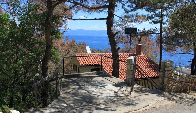 Studio flat with terrace Brseč, Opatija (AS-2359-a)