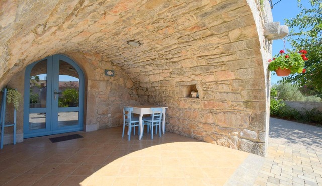 Studio flat with terrace Skrbcici (Krk) (AS-20440-a)