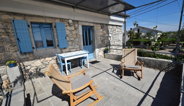 Studio flat with terrace Skrbcici (Krk) (AS-20440-b)
