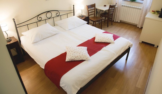 Studio for 2 in Guesthouse Muha