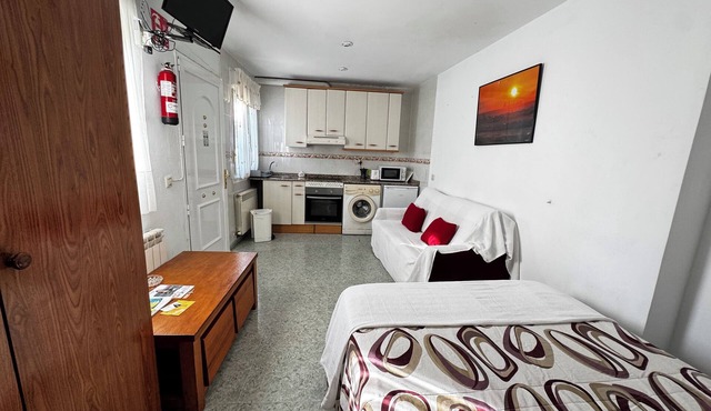 Studio for 2 people and a baby