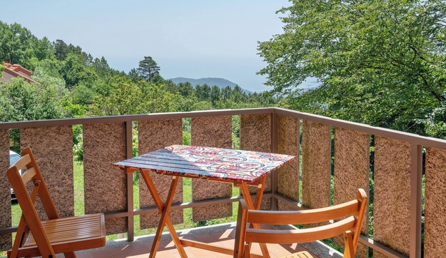 Studio 'Fuoco' with Sea View, Wi-Fi and Air Conditioning