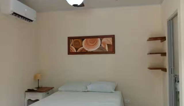 Studio Huanacaxtle Quiet location near the beaches!