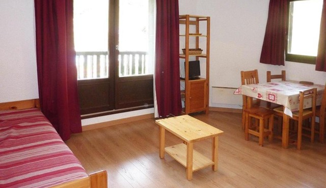 Studio idolâtrable aux Orres pour 4, accès pistes, balcon - FR-1-322-132