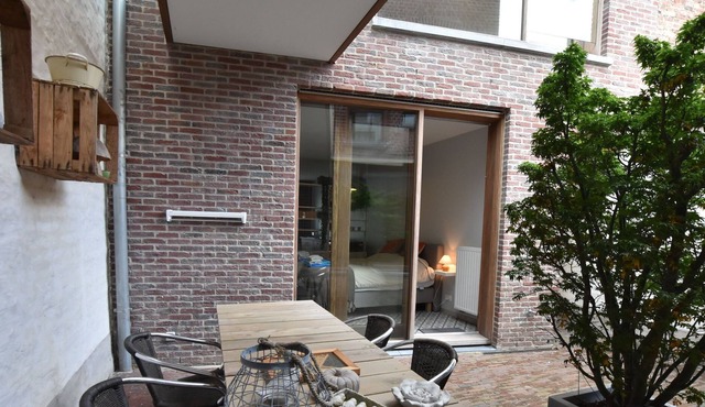 Studio in Ieper with terrace
