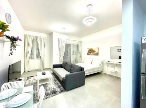 Studio in International City, Newly renovated with balcony!