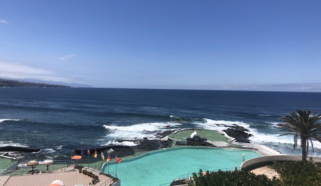 Studio in La Punta del Hidalgo with wonderful views of Teide