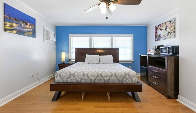 Studio in NOLA’s Mid-City | Near It All