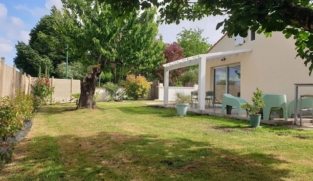 Studio Indépendant Avec Jardin