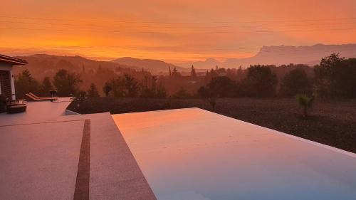 Studio indépendant vue magnifique et au calme