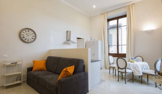 Studio Iris in piazza Beccaria in Florence by Mmega