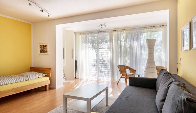 Studio 'Kocher' with Shared Terrace and Wi-Fi