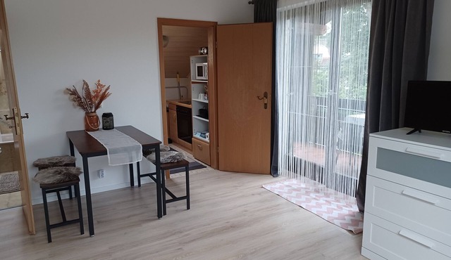 Studio 'Kampenwand' with Mountain View, Balcony and Wi-Fi