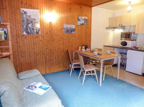 Studio L'Aiguille du Midi-9 by Interhome