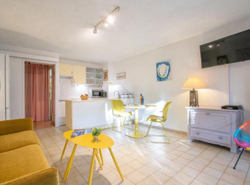 Studio La Galiote-2 by Interhome