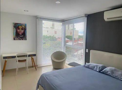 Studio moderno con parqueadero privado Sur de Cali Zona Hilton, Clínica Valle de Lili Jardín Plaza y Unicentro Acepta mascotas