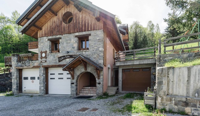 Studio 'Myosotis' with Mountain View, Shared Terrace and Wi-Fi