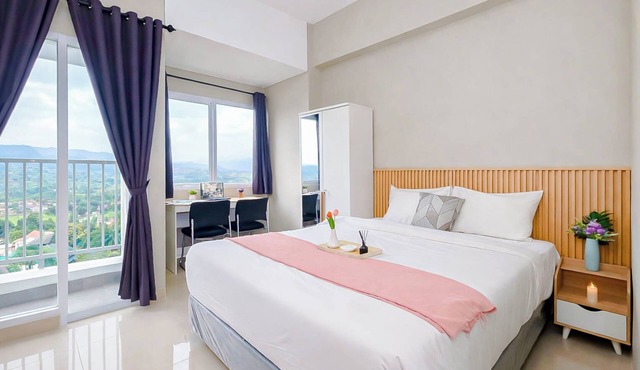 Studio Near Bellanova Country Mall At Royal Sentul Park Apartment