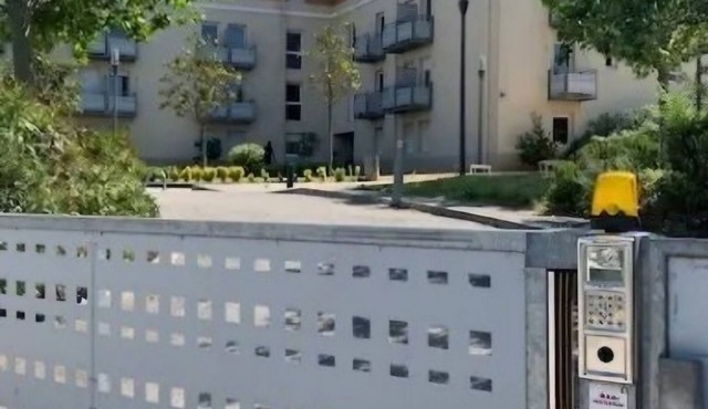Studio Near City Center