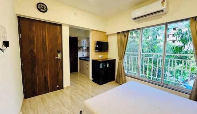 Studio near Mindspace Malad west