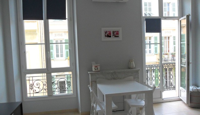 Studio - Nice