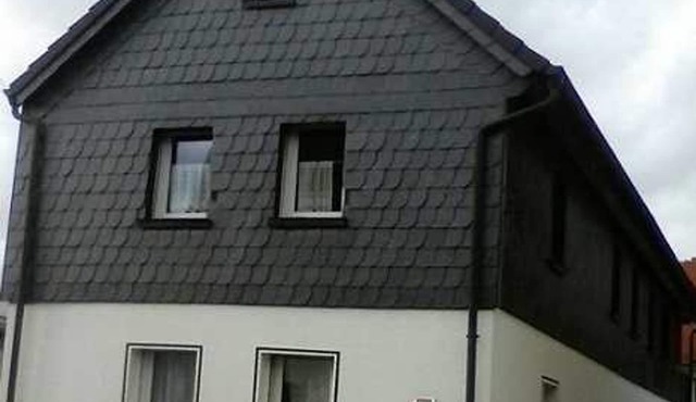 Studio OM 2 = Angela - House OM for 1-19 persons, 23km to FFM-Nord