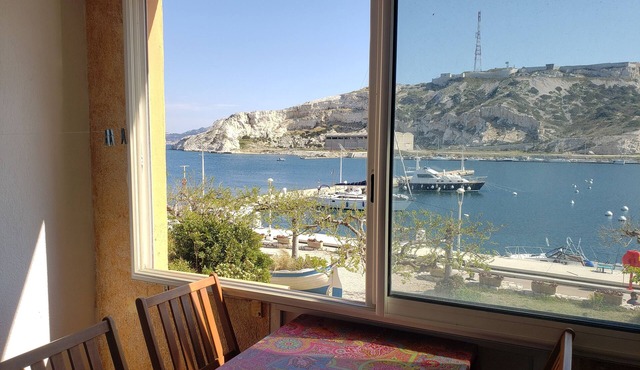 Studio on the Ile du Frioul in Marseille