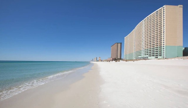 Studio/Panama City Beach - Oceanfront View with Kitchenette, Pools, and More!
