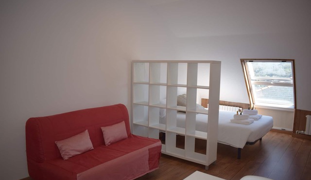 Studio Penthouse La Casa de Manuel, is located in Portomarín, 22km from Sarria.
