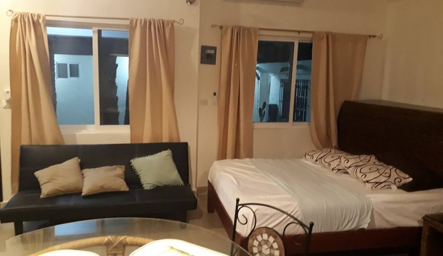 STUDIO POLYCROM at HOTEL BEA ROOMS AND STUDIOS