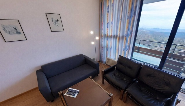 Studio Robert mit Pool und Sauna
