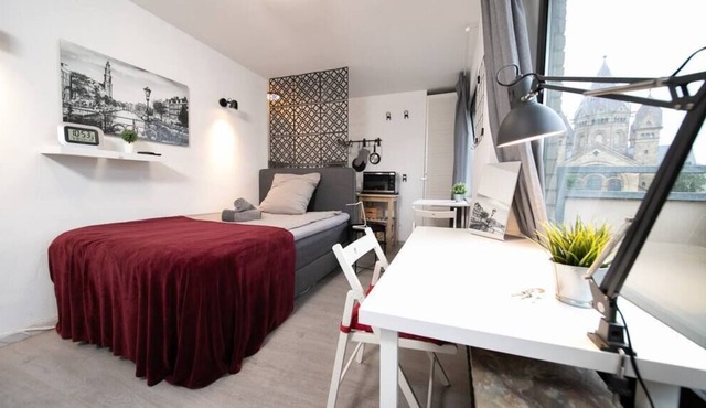 Studio Rosso Zentral Altstadt Balkonmesse